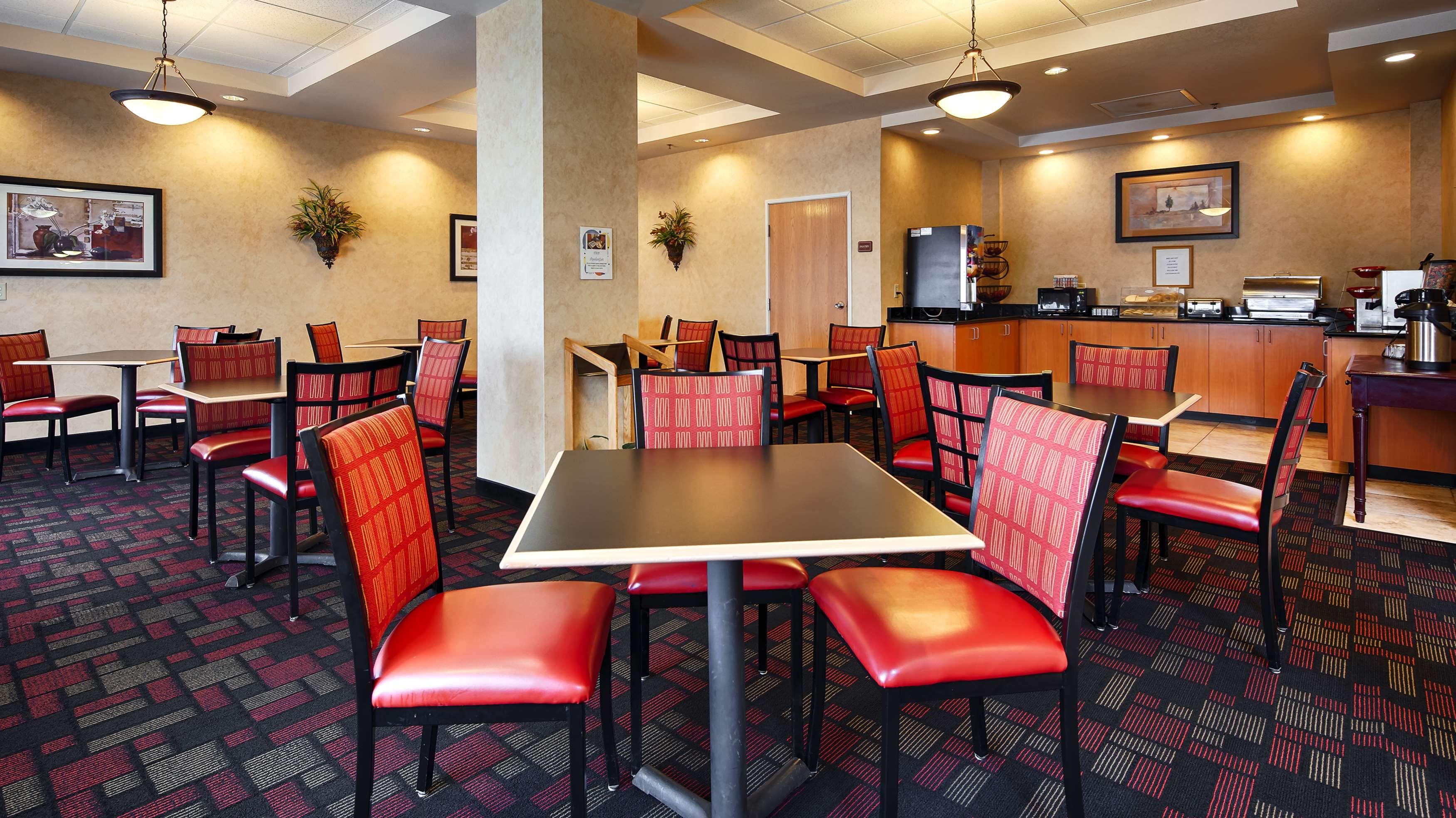 Best Western Windsor Inn And Suites Danville Buitenkant foto